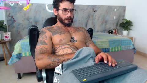 Snapshot of hanz_col chatting on 23, 5, 2026 hanz_col online show from 23, 5, 2026