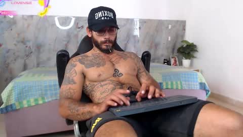 Snapshot of hanz_col chatting on 27, 5, 2026 hanz_col online show from 27, 5, 2026