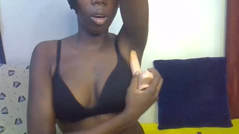 happy_kienyeji online show from 3, 12, 2025