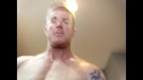 Snapshot of happydaymaker chatting on 3, 12, 2025 Couple of fuckers online show from 3, 12, 2025