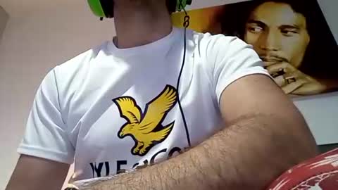 Snapshot of happyguy00000 chatting on 16, 10, 2025 Calvin Secret online show from 16, 10, 2025