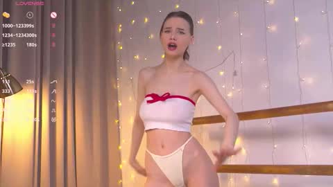 Snapshot of happynewdear chatting on 3, 2, 2026 Evy online show from 3, 2, 2026