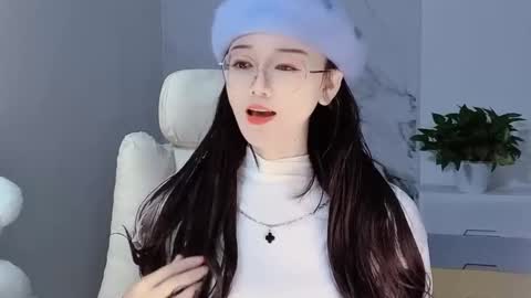 Daisy online show from 8, 12, 2024