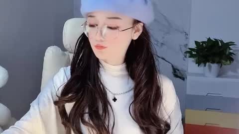 Daisy online show from 8, 12, 2024