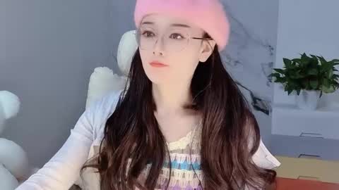 Daisy online show from 10, 12, 2024