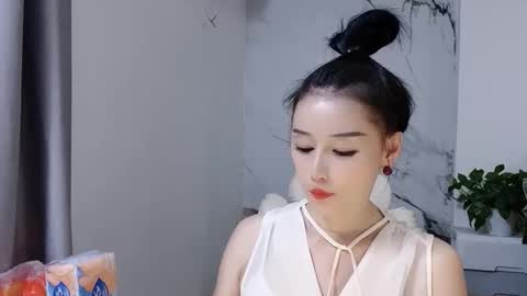Snapshot of happysweety1688 chatting on 5, 10, 2025 happysweety1688 online show from 5, 10, 2025