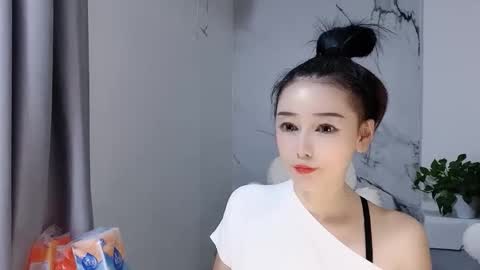 Snapshot of happysweety1688 chatting on 9, 10, 2025 happysweety1688 online show from 9, 10, 2025