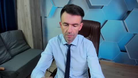 Steve online show from 13, 11, 2025