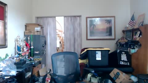 Snapshot of hardblondcouplehawaii chatting on 28, 9, 2025 Steele and Cassie online show from 28, 9, 2025