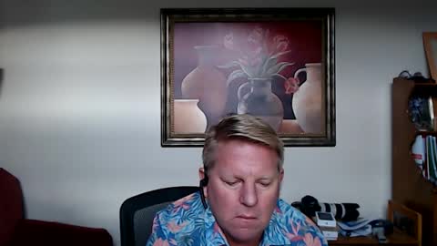Snapshot of hardblondcouplehawaii chatting on 20, 11, 2025 Steele and Cassie online show from 20, 11, 2025