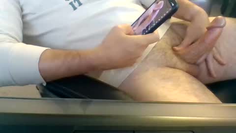 Makeithappen9086 online show from 7, 4, 2026