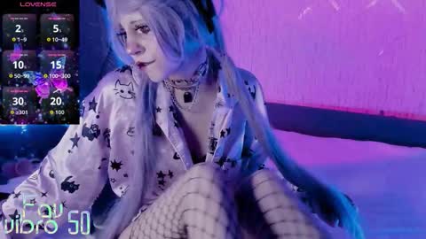 Mia online show from 10, 11, 2025