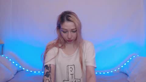 Emily online show from 28, 9, 2025