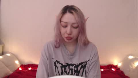 Snapshot of hardcore_x chatting on 1, 2, 2026 Emily online show from 1, 2, 2026