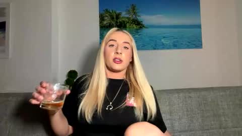 Snapshot of hardcoreslutxx chatting on 31, 5, 2026 hardcoreslutxx online show from 31, 5, 2026