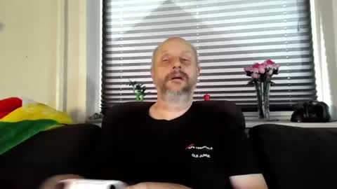 Snapshot of hardmrlazy chatting on 7, 7, 2026 MrLazy online show from 7, 7, 2026