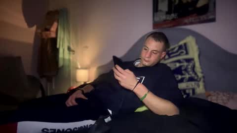 Snapshot of hardnstyle chatting on 13, 1, 2025 HARD AND STYLE online show from 13, 1, 2025