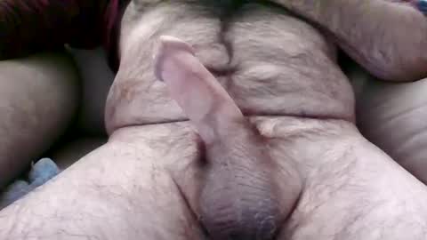 Snapshot of hardtimeplaytime chatting on 12, 9, 2025 hardtimeplaytime online show from 12, 9, 2025
