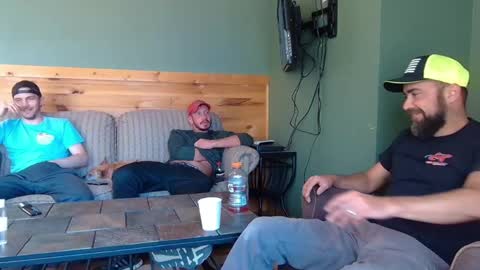Snapshot of hardworkertn chatting on 11, 4, 2026 hardworkertn online show from 11, 4, 2026