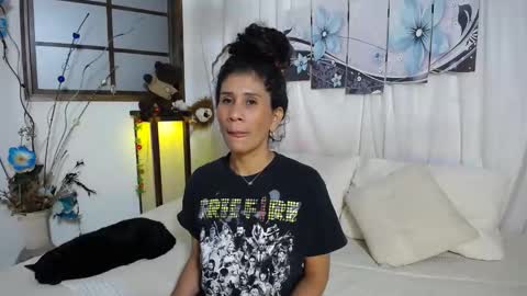 Snapshot of harley_quinns1 chatting on 13, 1, 2025 harley_quinns1 online show from 13, 1, 2025