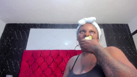 Snapshot of harleyevaans chatting on 20, 1, 2025 Harley Evaans online show from 20, 1, 2025