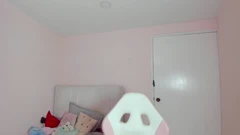 vanessa online show from 20, 1, 2025
