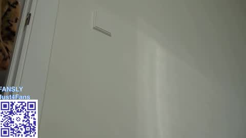 Snapshot of harry_jen chatting on 14, 2, 2026 TAP HERE choise Harry tattoo on chest Jen curls hair online show from 14, 2, 2026