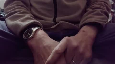 hartl1112 online show from 1, 12, 2025