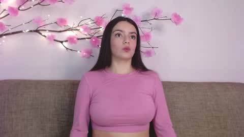     online show from 1, 1, 2025