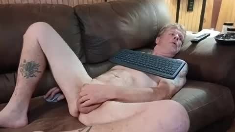 Snapshot of harveybane chatting on 31, 7, 2026 philatio online show from 31, 7, 2026