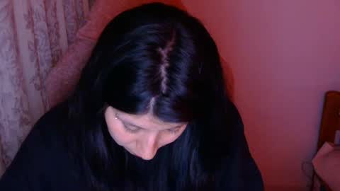 lady online show from 19, 6, 2026