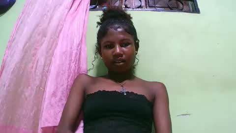 Snapshot of hasleyinah chatting on 7, 1, 2026 hasleyinah online show from 7, 1, 2026