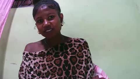 Snapshot of hasleyinah chatting on 10, 1, 2026 hasleyinah online show from 10, 1, 2026