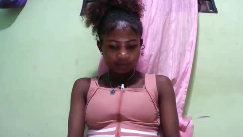 Snapshot of hasleyinah chatting on 14, 1, 2026 hasleyinah online show from 14, 1, 2026