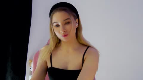 Anna online show from 16, 4, 2026