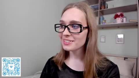 Snapshot of havagooday chatting on 29, 5, 2026 Mia online show from 29, 5, 2026