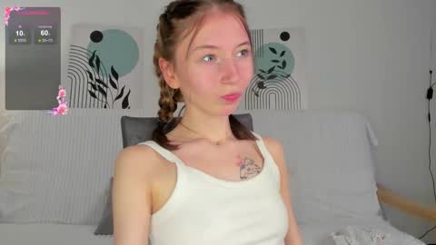 Lola online show from 12, 11, 2025