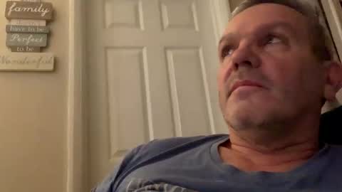 hawks2113 online show from 26, 1, 2025