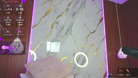 haylie  See you tonight at 8pm Colombia time online show from 13, 1, 2025