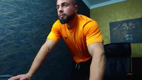 HayesWood online show from 8, 11, 2025