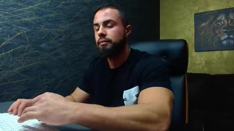 HayesWood online show from 15, 11, 2025