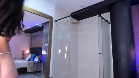 Hayli  online show from 13, 4, 2026