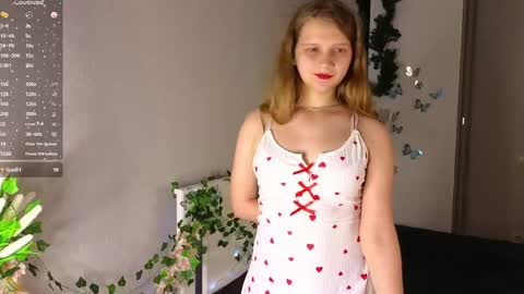 Jenny online show from 15, 4, 2026