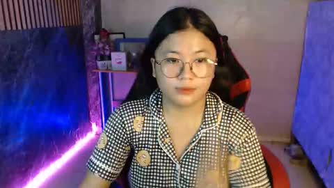 hazel_joy online show from 9, 9, 2025
