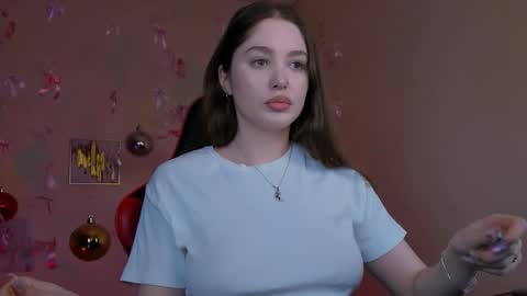 Hazel online show from 15, 12, 2025