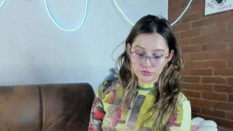 Snapshot of hazelbrownn23 chatting on 5, 2, 2025 Hazel Brown online show from 5, 2, 2025
