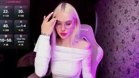 Snapshot of healing__girl chatting on 12, 2, 2025 Valeria online show from 12, 2, 2025