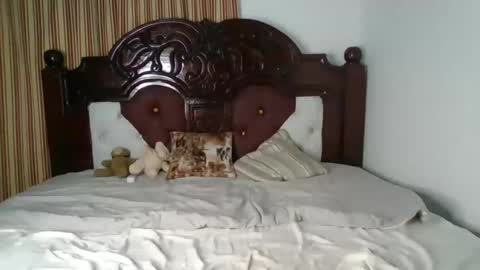 Snapshot of heart_star chatting on 6, 1, 2025 heart_star online show from 6, 1, 2025