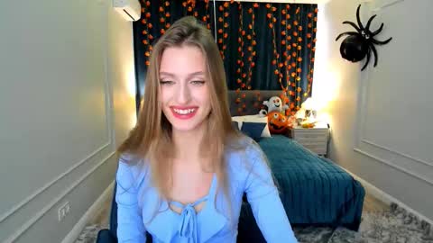 heartedlove_1 online show from 19, 10, 2025