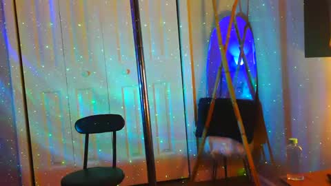 Heavenllyy online show from 13, 10, 2025